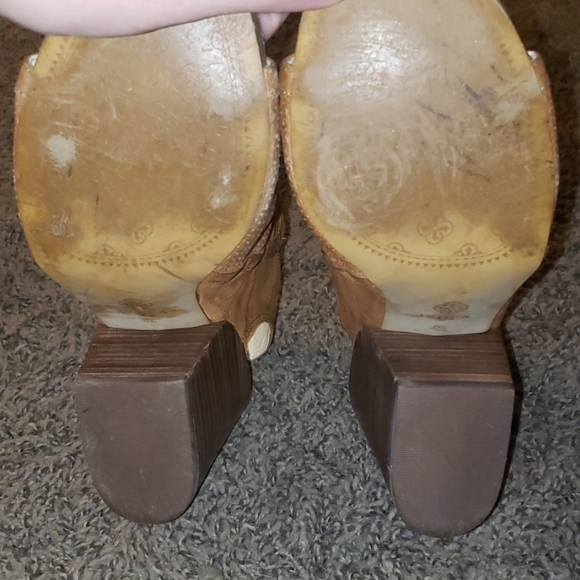 Isola Open Toed Booties - Picture 3 of 4